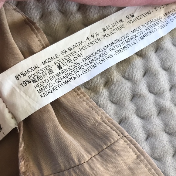 Zara Pocket Shorts in Light Camel Medium - Picture 6 of 10